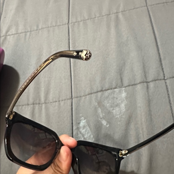 ESCADA - Picture 5 of 8